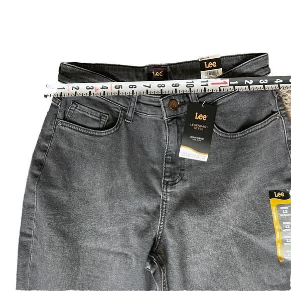 Lee Women's Mid Rise Boyfriend Jean, Washed Black 12 Medium - Picture 7 of 8